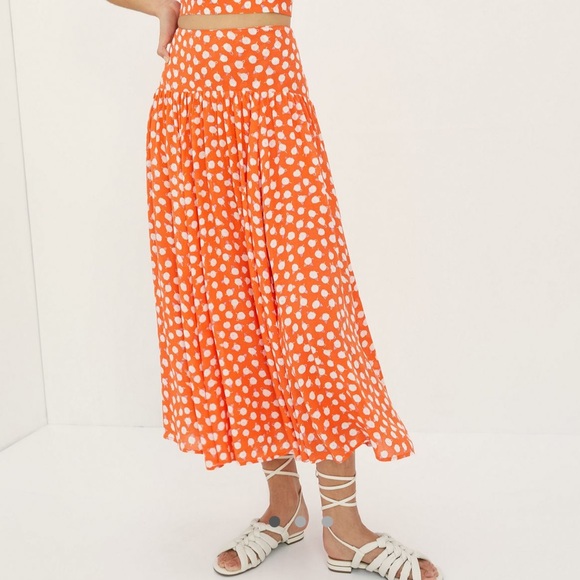 Anthropologie Dresses & Skirts - Anthropologie Vibrant Red Floral Midi Skirt